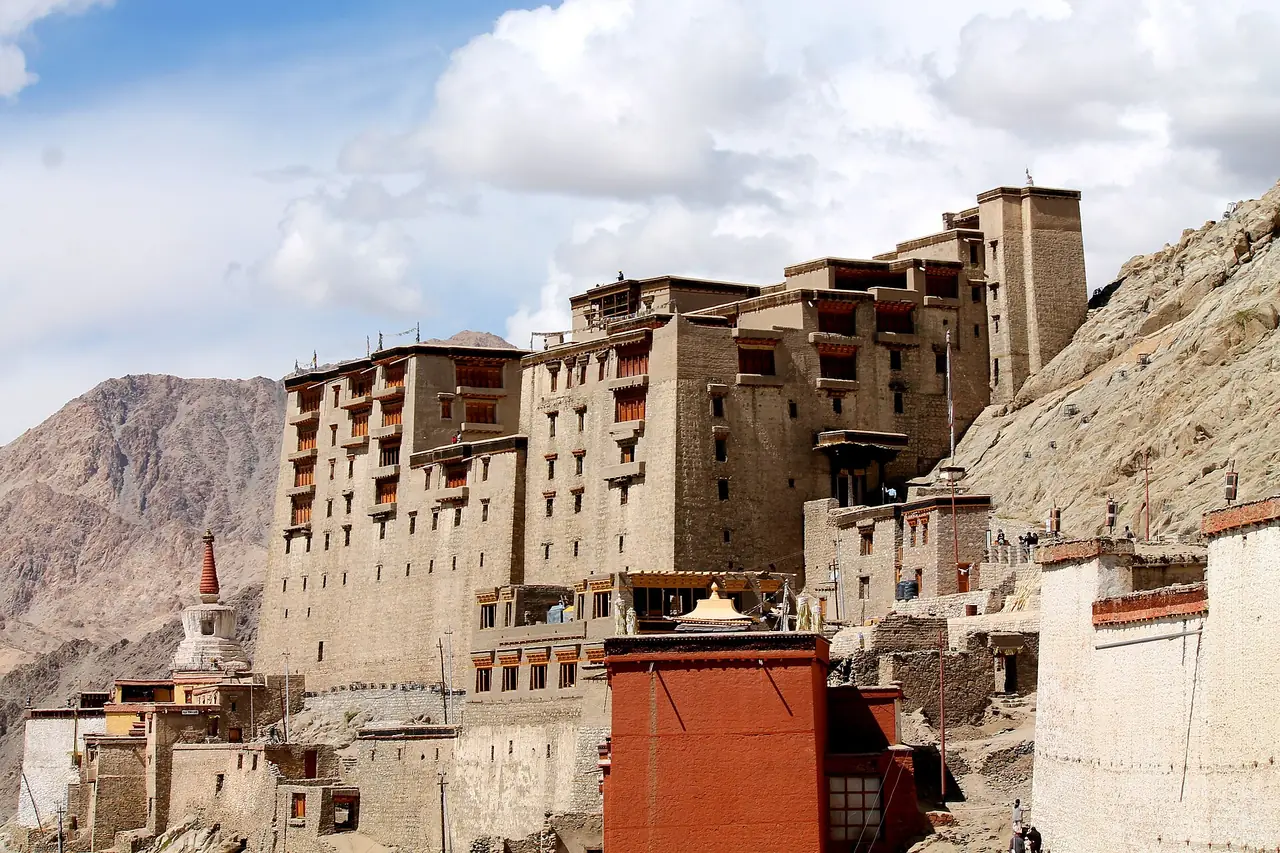 Leh Palace above the old town